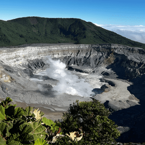Volcán Poás / La Paz Waterfalls Gardens / Hacienda Alsacia